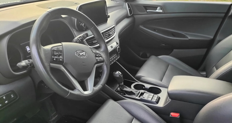Hyundai Tucson cena 113000 przebieg: 132000, rok produkcji 2018 z Wrocław małe 37